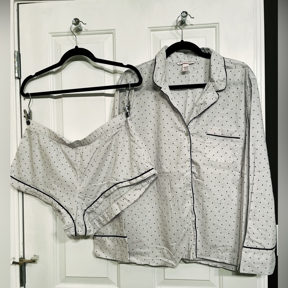 Victoria’s Secret Pajama Set